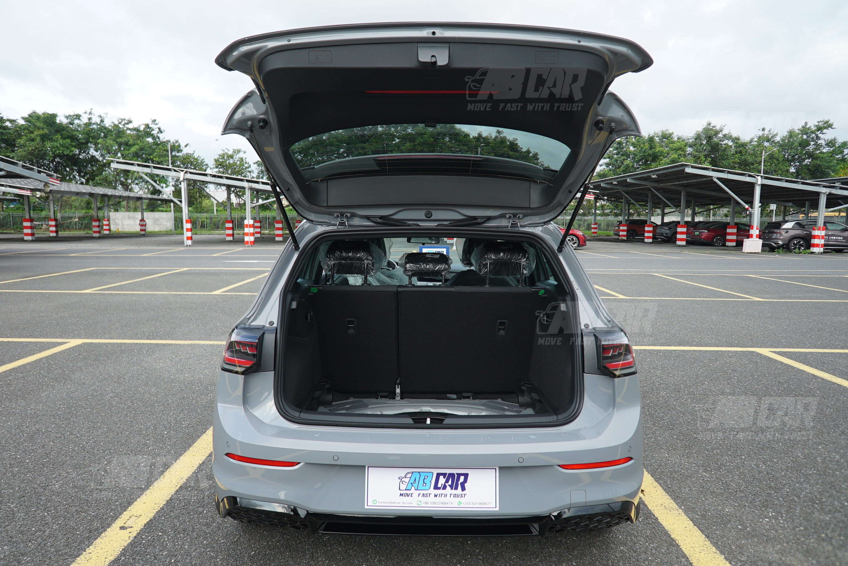 GOLF 8.5 R-LINE 3