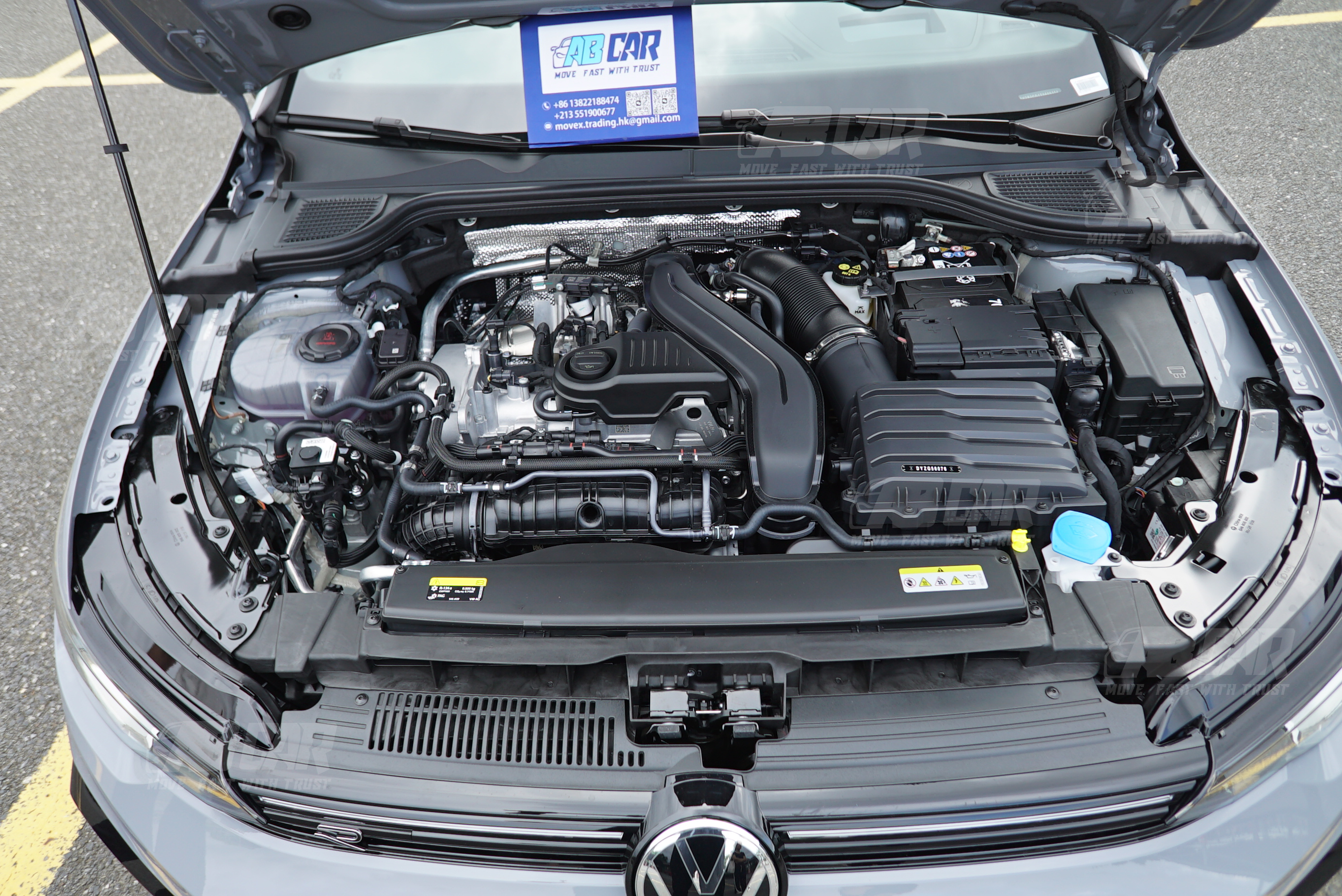 GOLF 8.5 R-LINE 4